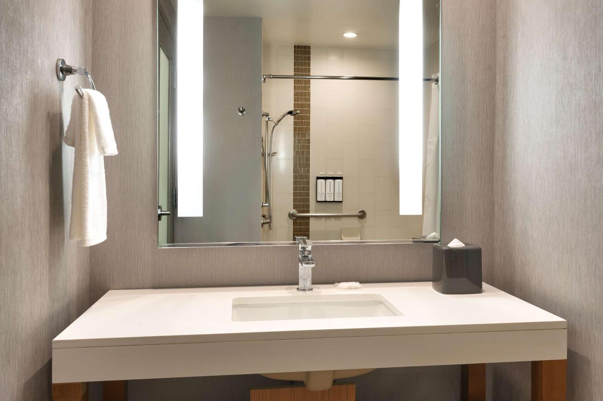 Hyatt Place At Anaheim Resort / Convention Center Exteriör bild
